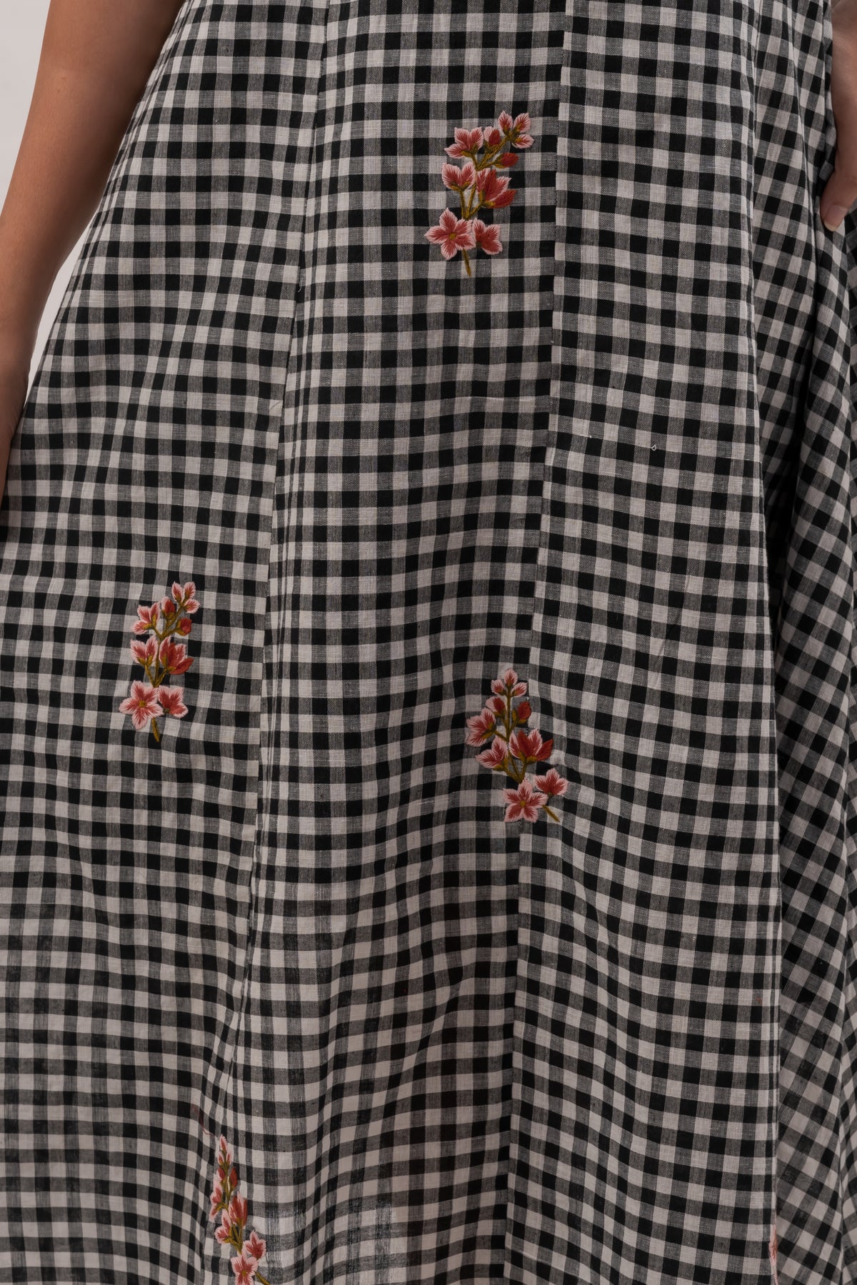 Black and White Gingham Sleeveless A-Line Dress with Floral Embroidery
