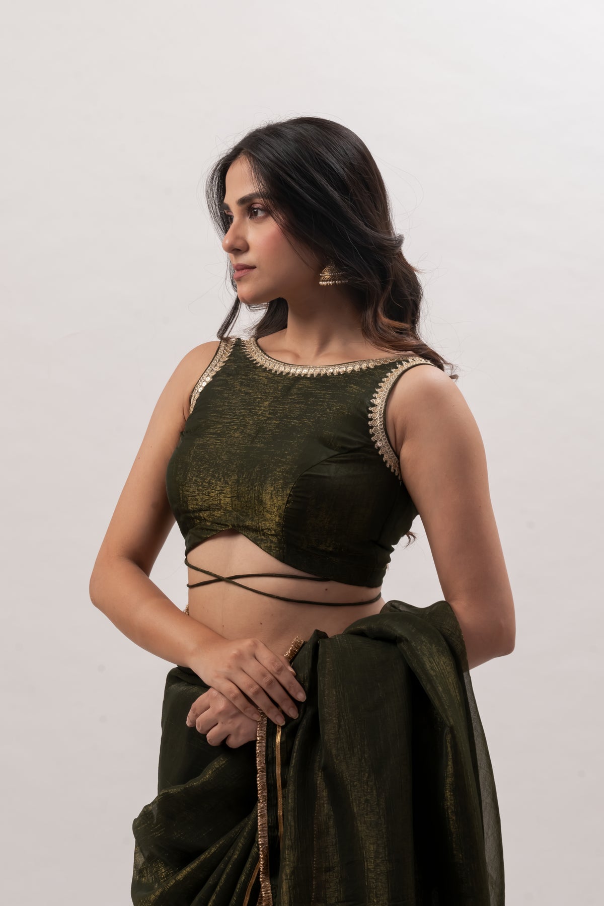 Black Sleeveless Boat Neck Blouse