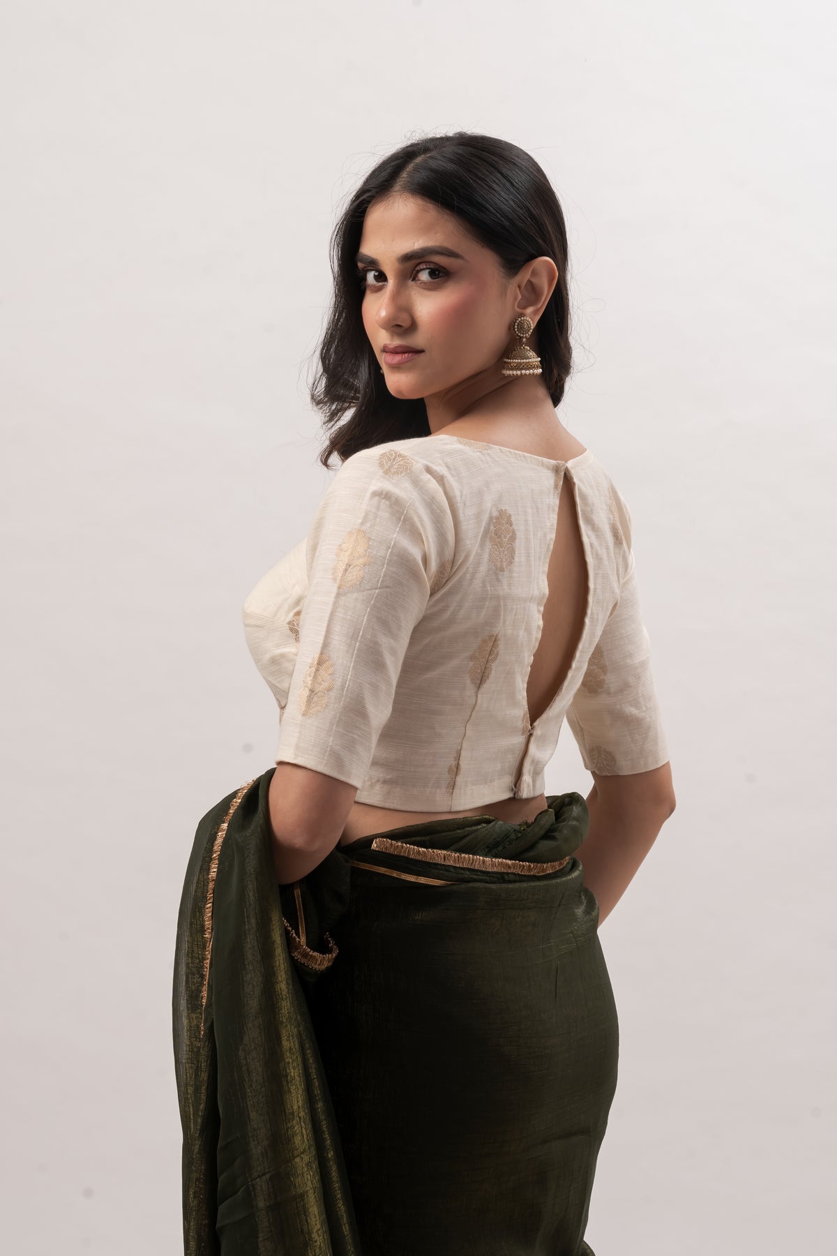 Off White Chanderi Sweetheart Neckline Blouse